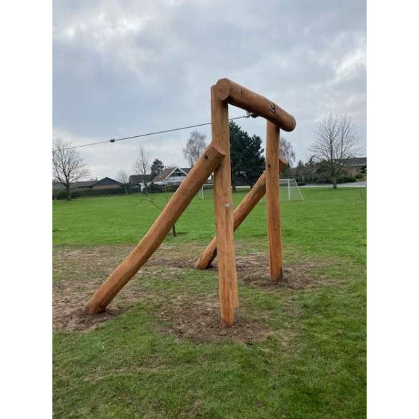 Lars Laj Robinia Seilbahn Spielplatz