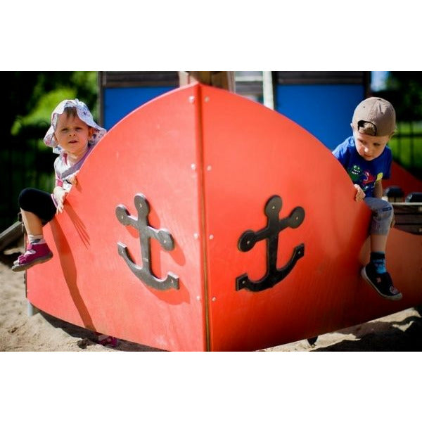 Aire de jeux pour petits bateaux de Lars Laj 