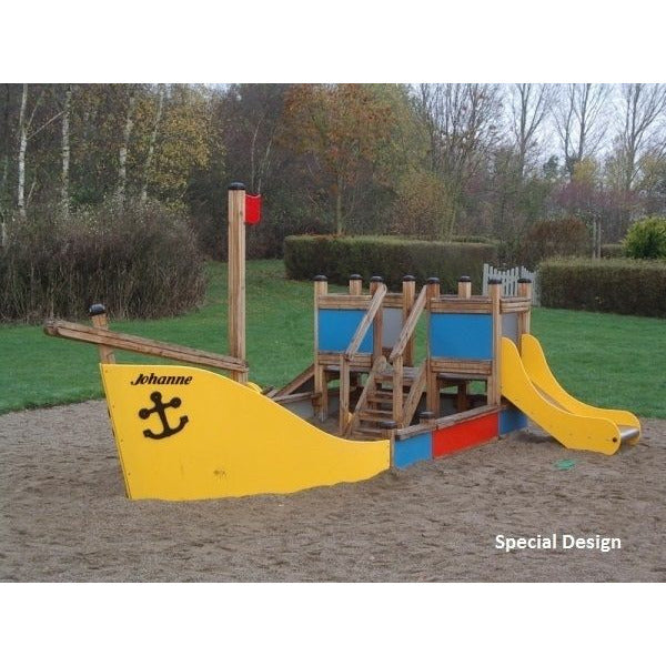 Lars Laj Kleines Schiff Spielplatz