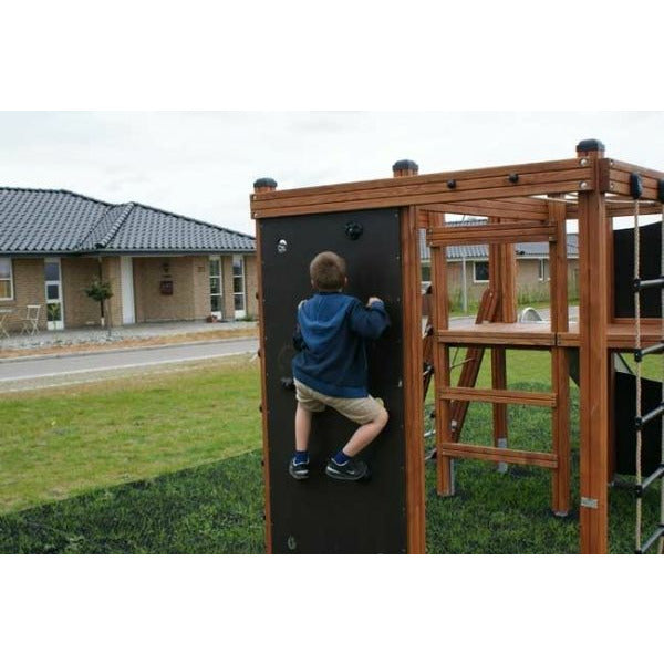 Lars Laj Kletterkiosk Natur Spielplatz