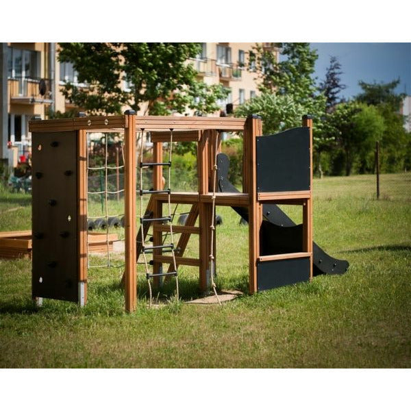 Lars Laj Kletterkiosk Natur Spielplatz