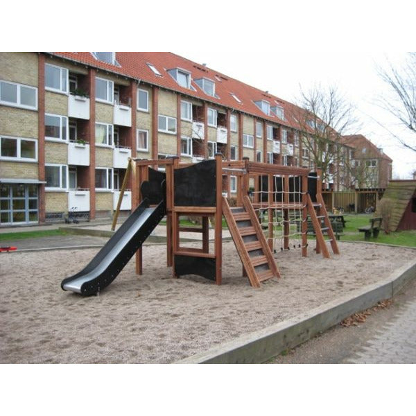 Aire de jeux naturelle du centre de jeux Lars Laj 