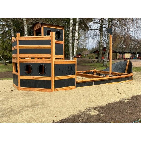 Aire de jeux naturelle Lars Laj Playship 