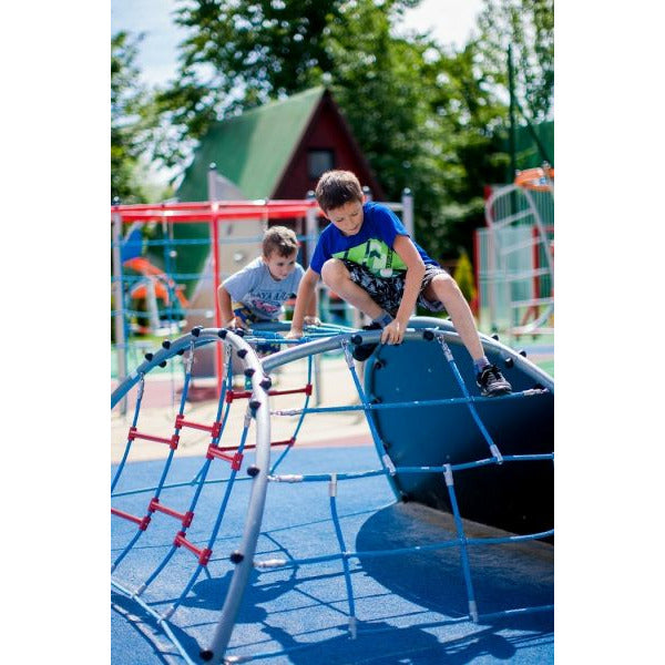 Lars Laj Kleiner Bergsteiger Spielplatz