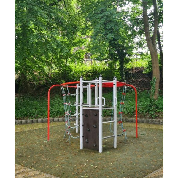 Lars Laj Kleiner Wal Spielplatz