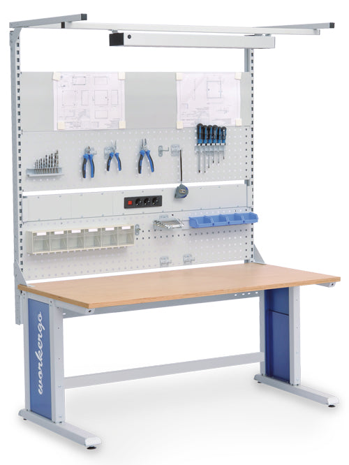 Structure alvéolaire Bedrunka+Hirth Workergo largeur 1500 avec cadre supérieur, 1x barre énergétique, 2x plaque perforée, 1x paroi magnétique