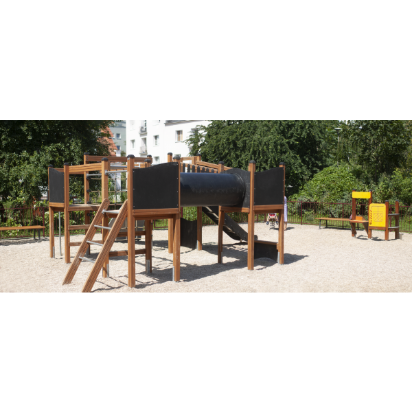 Lars Laj Spielanlage Aztek Natur II Spielplatz