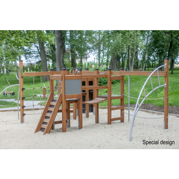 Lars Laj Kletteranlage Panther Spielplatz