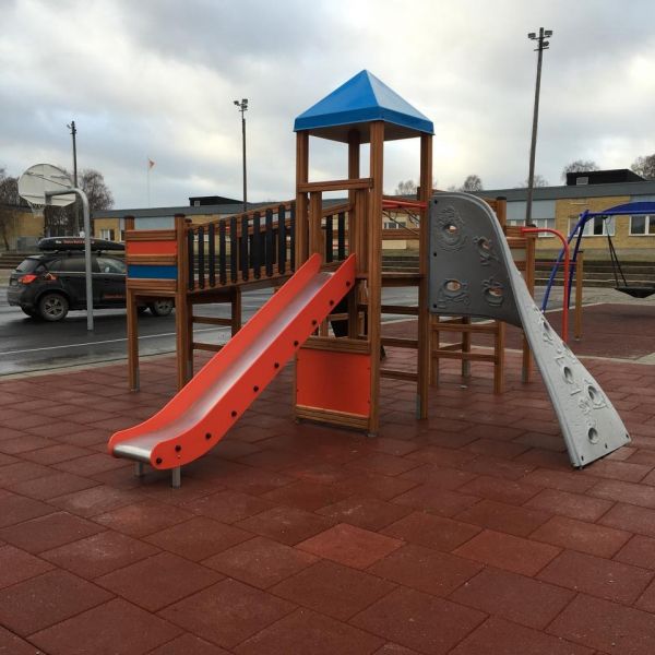 Lars Laj Spielanlage Aztek Spielplatz