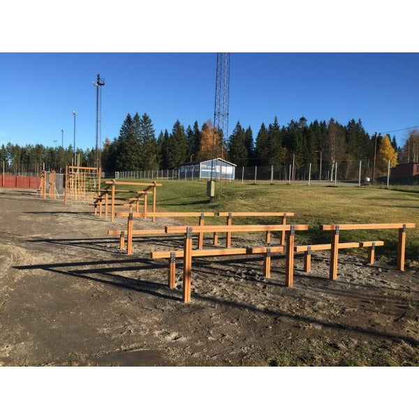 Lars Laj Hindernisrennen Spielplatz