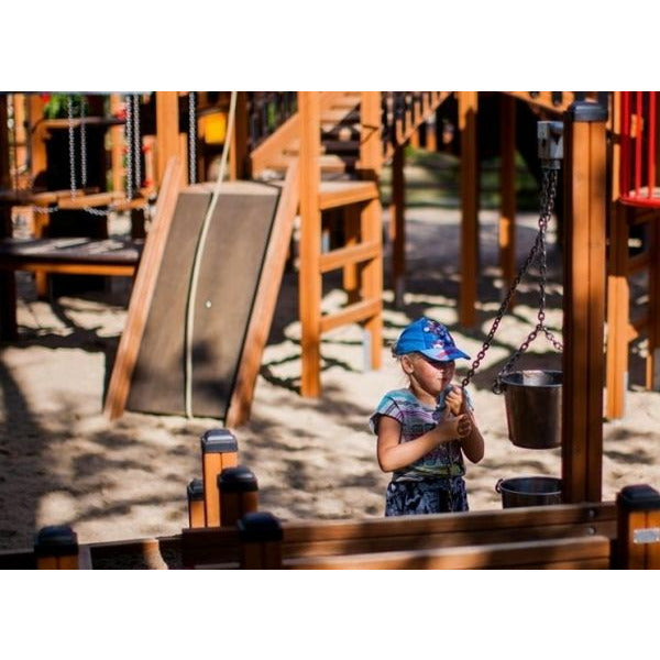 Lars Laj Sand & Wassertisch Nature Spielplatz