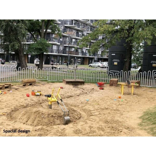 Lars Laj Sand Bagger Spielplatz