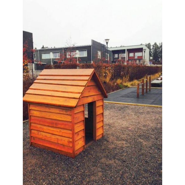 Lars Laj Natur Spielhaus Spielplatz