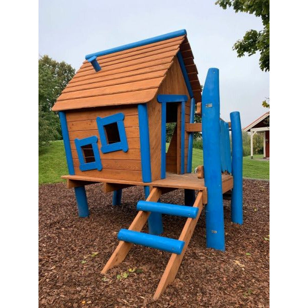 Lars Laj Olles Spielhaus Spielplatz